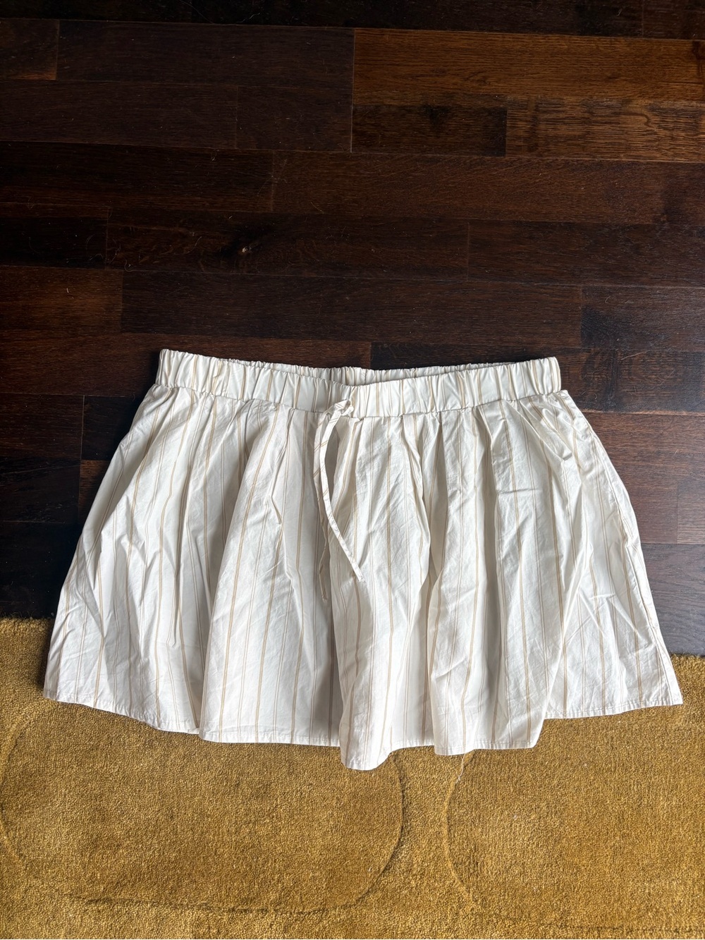 HM Cotton mini skirt
